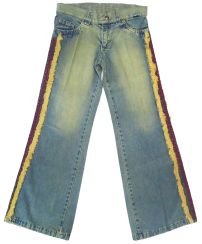 Pantalon de jean con flecos y bordado