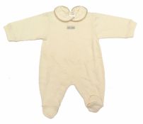 Enterito Con Pie Manga Larga Liso Desagujado Con Cuello Baby 