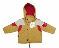 Campera con Capucha Desmontable - Interior en Polar 