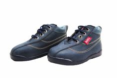 Botas Botitas Nobuk Con Cordones y Costuras