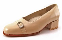 Zapato Mocasin Con Hebilla y Taco