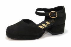 Zapato Con Taco y Hebilla de Nobuk