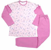 Pijama de Invierno Remera Manga Larga Estampado Flores - Corazones y Pantalon