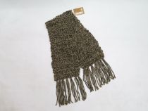 Bufanda Tejida con Flecos y Diseño