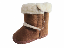 Botita de Gamuza con Piel y Velcro