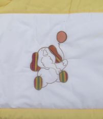 Acolchado con Chichonera de Cuna Charriot Elefante Bordado