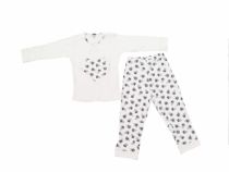 Pijama Invierno Remera Manga Larga Bordado Corazon con Flores y Pantalon 