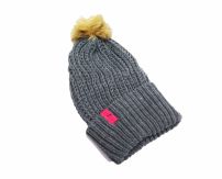 Gorro Tejido con Pompon