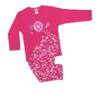 Pijama Invierno Remera Manga Larga y Pantalon Estampado Bufanda Gorro