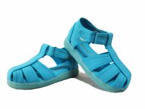 Zapatilla Sandalia de Lona Lisa con Velcro