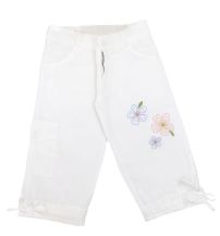 Pescadora de Tela con Flores Bordadas con Ajuste en el Ruedo