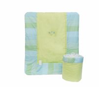 Acolchado Cuna Funcional con Chichonera Bordado Mariposa y Escarabajo