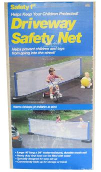 Red entrada Garage - Driveway Safety Net