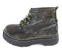 Borcego negro charol 