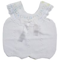 Enterito de hilo sin mangas con broderie y moño