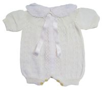 Enterito de hilo con cuello y lazo