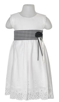 Vestido Broderie con cinta cuadrille y flor