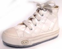 Advanced Bota Basket matelasse cuerina blanco (NO PLATEADA)