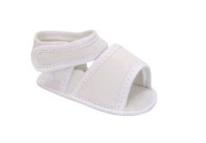 Sandalia tela lisa con velcro sin base 