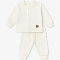 Conjunto Saquito y pantalon Sin pie plush 