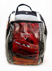 Mochila cars espalda con luz en auto (Prende luces en Opticas del auto)- LLEVA 3 PILAS AAA NO INCLUIDAS