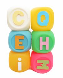 Chifle Cubos con Letras  x 6