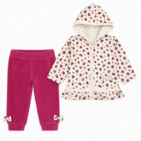 Conjunto Plush Campera Estampada Flores y Pantalon Sin Pie