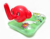 Salvavidas con Cabeza de Elefante