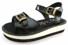 Sandalia de Charol Con Plataforma