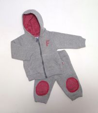 Conjunto Jogging de Frisa con Campera y Pantalon con Pitucon 