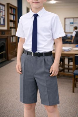 Bermuda Colegial Sarga