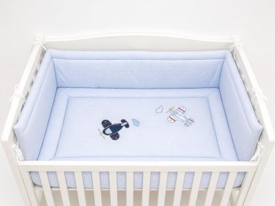 Acolchado Cuna Funsional C/ Chichonera Pique Reversible Bordado