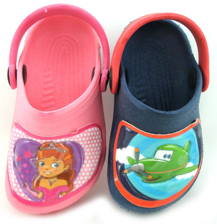 Zuecos Crocs de personajes - Princesas / Planes