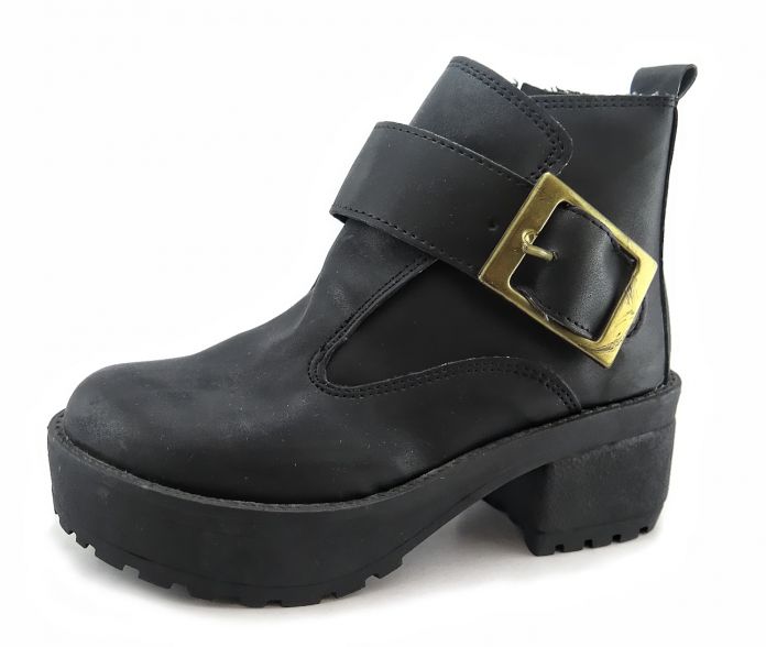 Bota Borcego Hebilla Cuerina