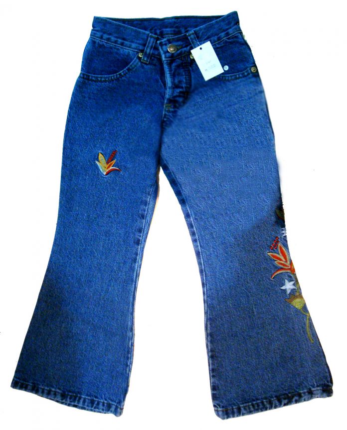 pantalon de jean bordado