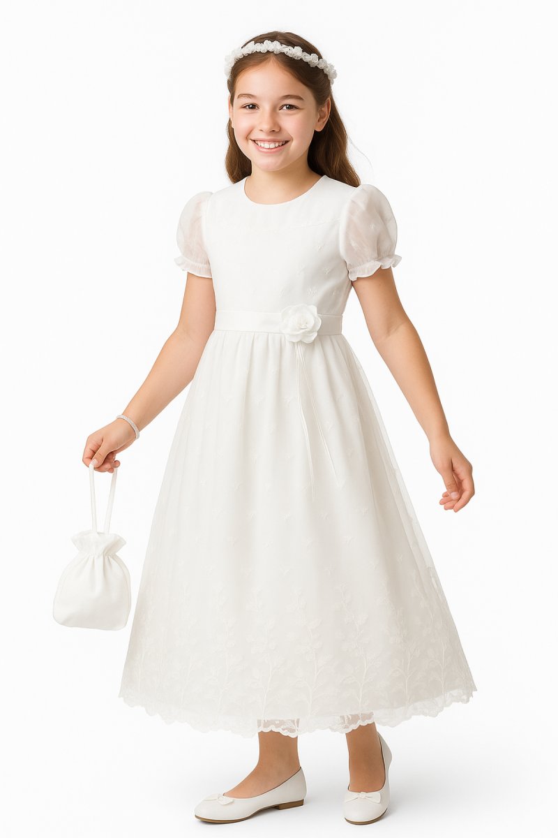 Vestido de comunion con flores bordadas en pechera y falda