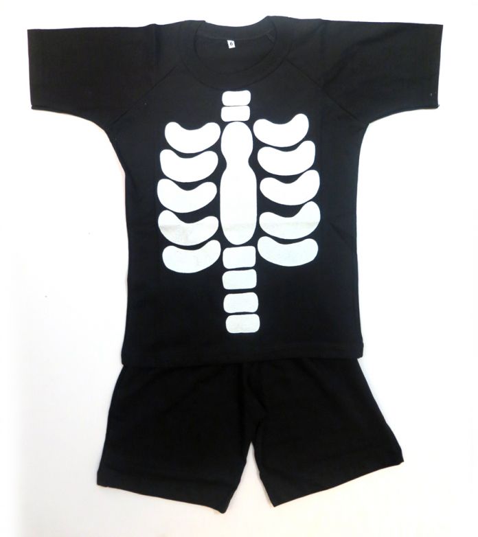 Pijama Disfraz Short y Remera Manga Corta Esqueleto Con Dientes de Plastico