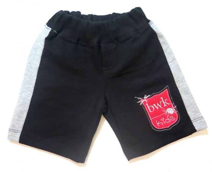 Bermuda de algodon rustico de varon con escudo