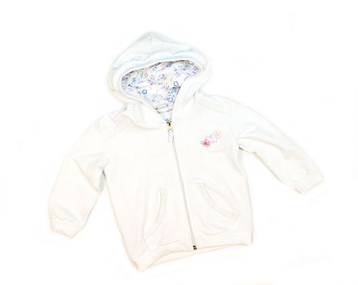 Campera de algodón rustico de nena con capucha y bolsillo canguro