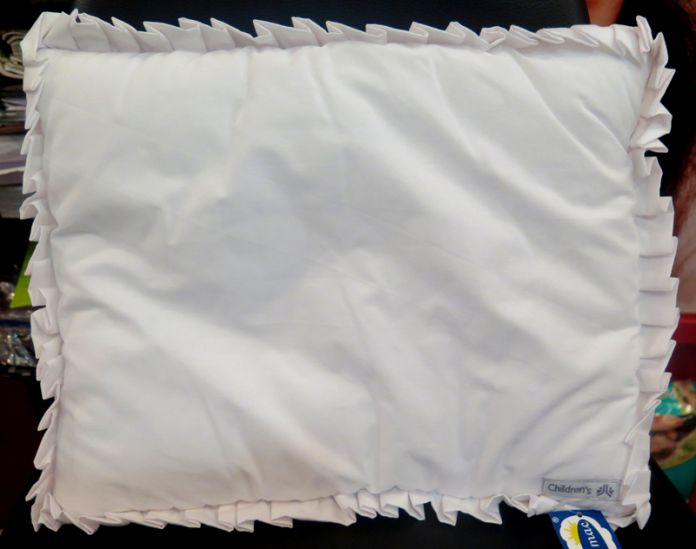 Almohada / Almohadon Childrens Blanco con volado todo alrededor