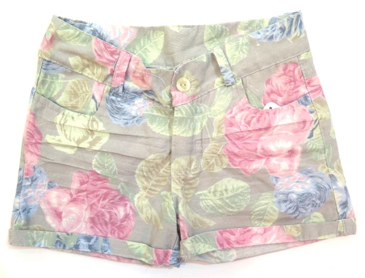 Short Gabardina Estampado Floreado