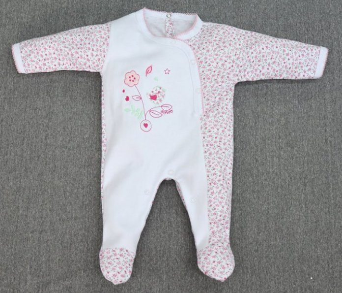 Enterito Con Pie Manga Larga Combinado Estampado de Nena