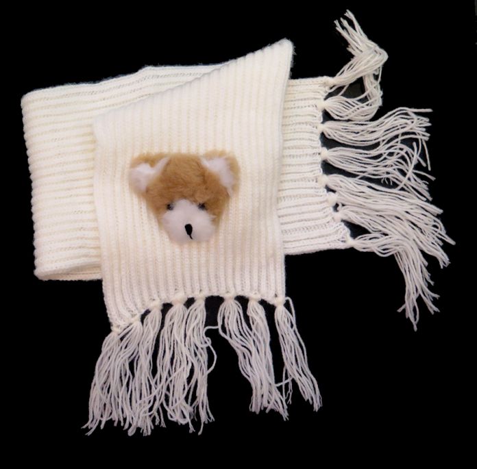 Bufanda Tejida Con Aplique de Oso de Peluche