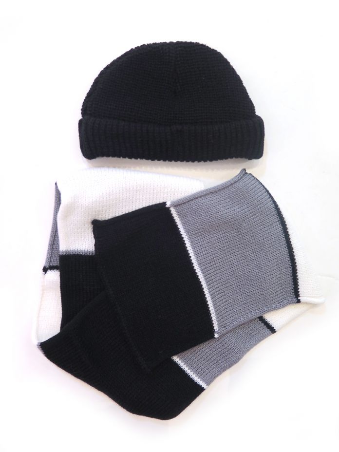 Conjunto de Gorro y Bufanda Tejidos Rayado