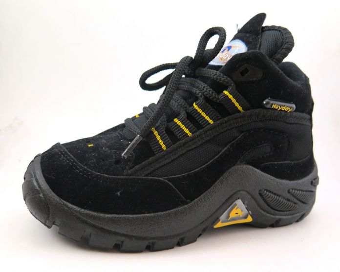 Borcego De Gamuza Con Cordon