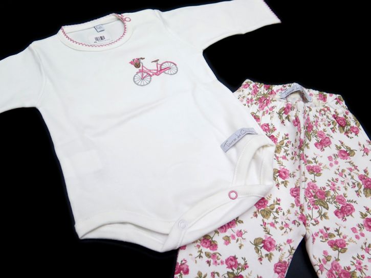 Conjunto Algodon Body Manga Larga y Pantalon Con Pie