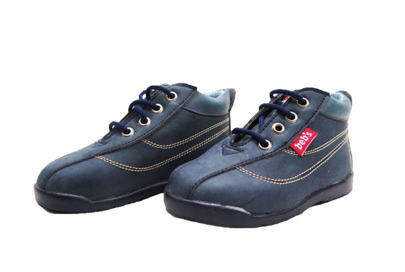 Botas Botitas Nobuk Con Cordones y Costuras