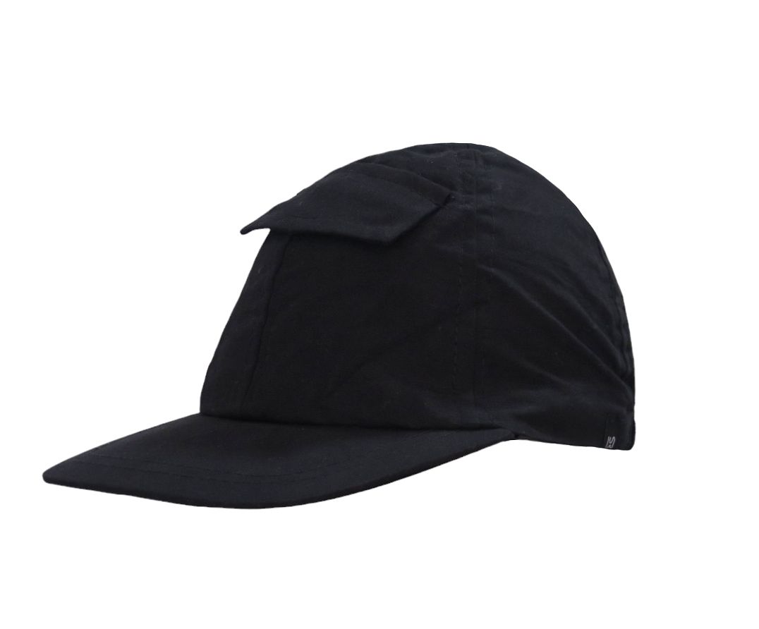 Gorro Cap - con Visera - Con aplique simil bolsillo - con Elastico