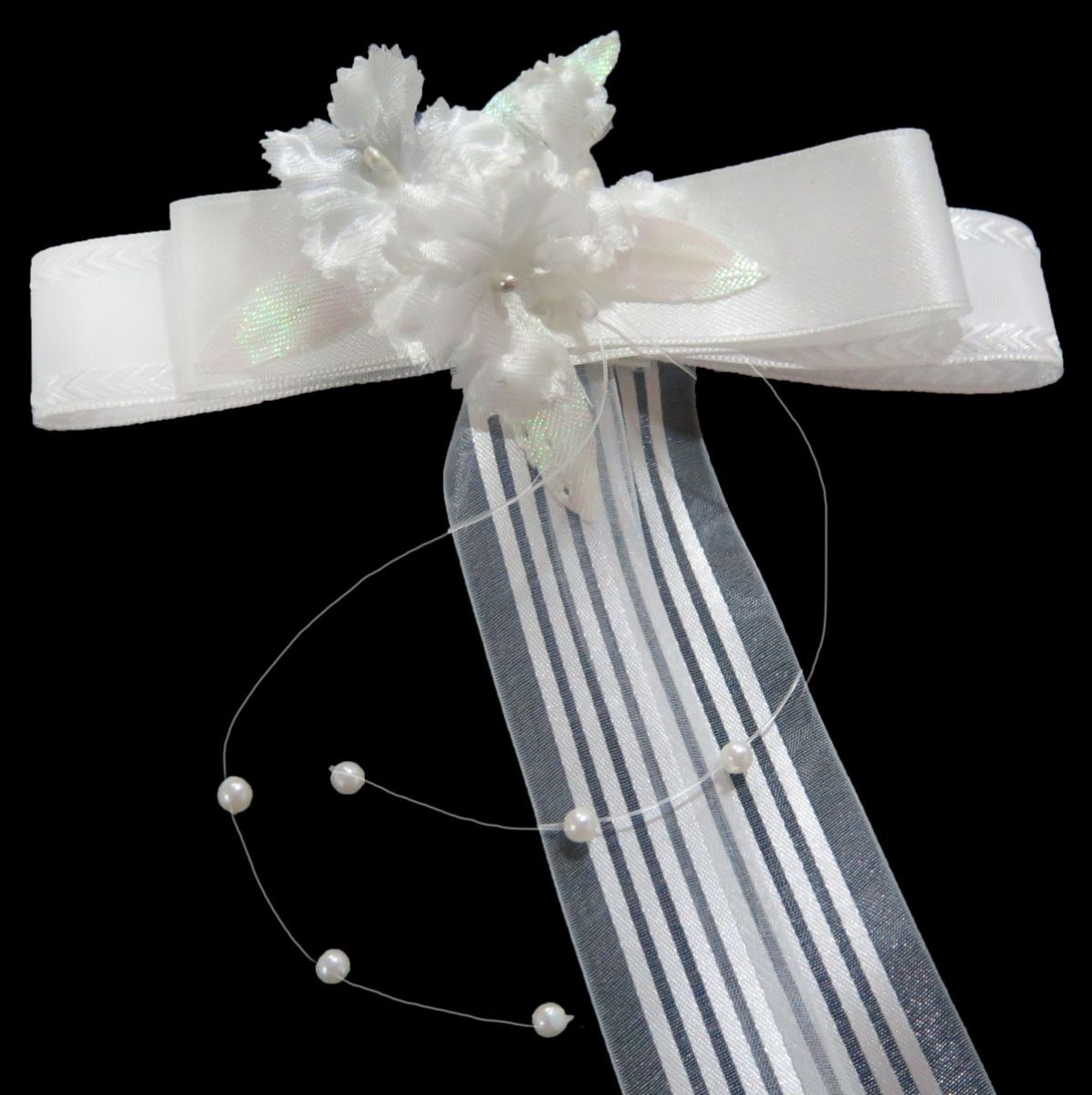 Moño de Comunion Con Aplique de Flor y Perlas