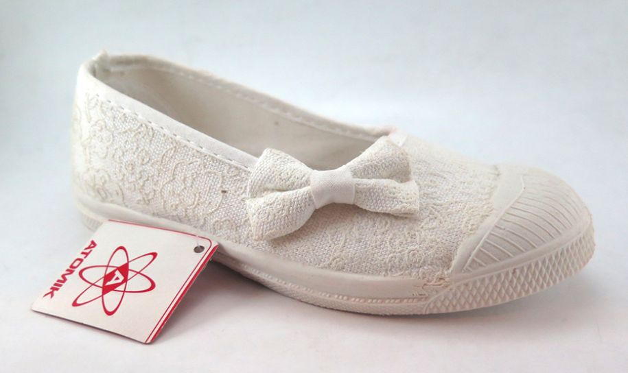 Balerina Chinita - Brodery - Guillermina con Moño